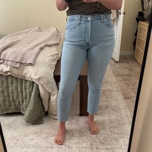 Levi’s Light Blue Denim Jeans